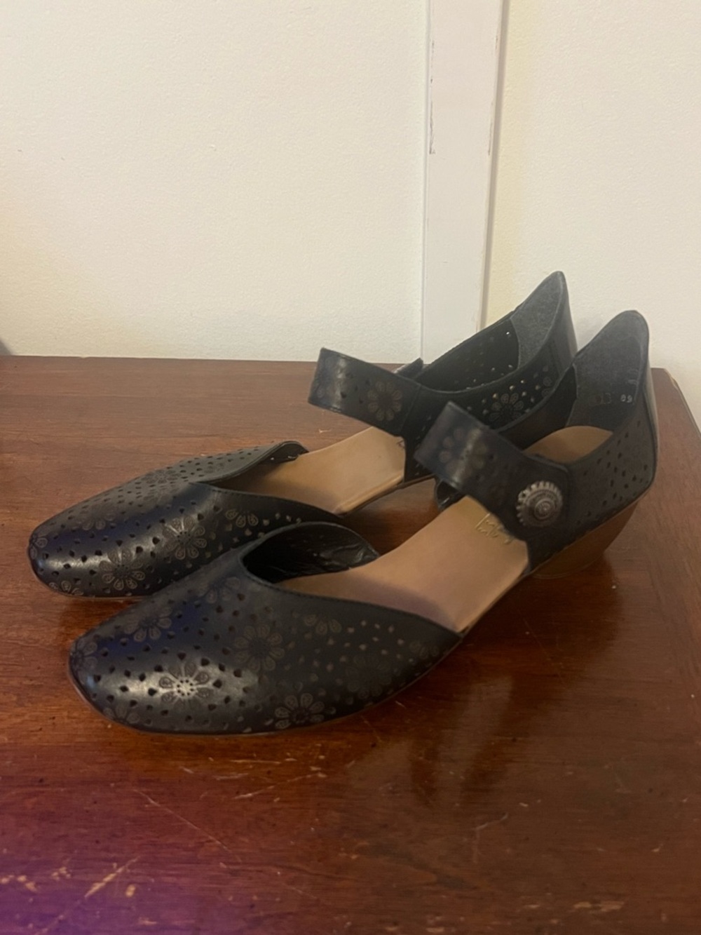 Rieker MIRJAM Mary Jane floral design adjustable ankle clogs sz 41 (9.5)